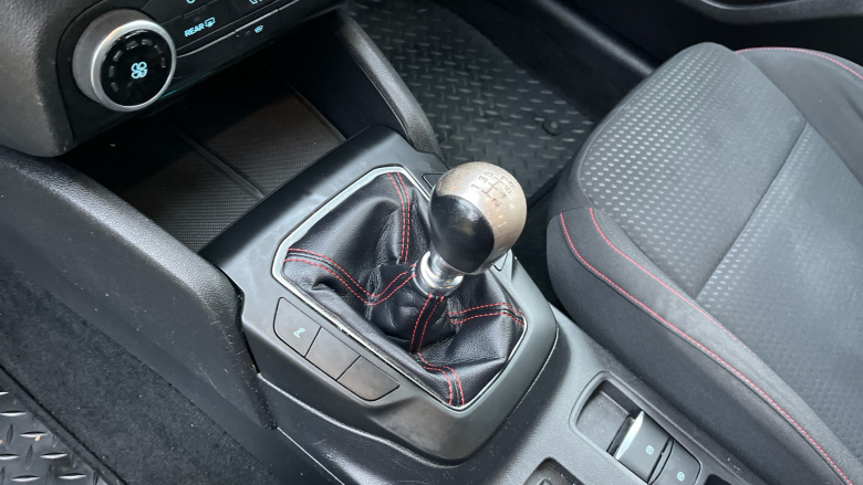 Ford Focus 1.0 EcoBoost 125 ST-Line 5dr Petrol Hatchback